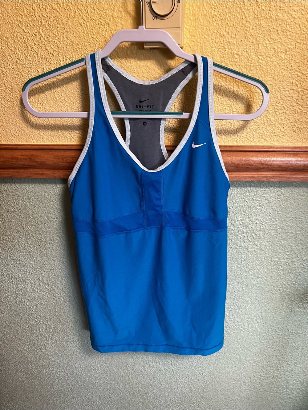 Nike Dri-FIT Blue & White Trim Tank Top | Women’s M | Activewear